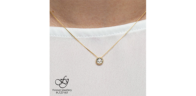 D5 20076 10Ky .035 Diamond Pendant