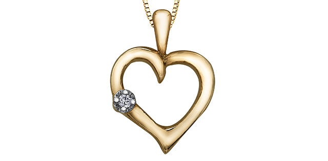 B11 10KY Heart Diamond Pendant