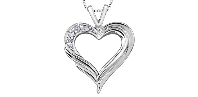 B7 20030 10Kw .04 Diamond Heart Pendant