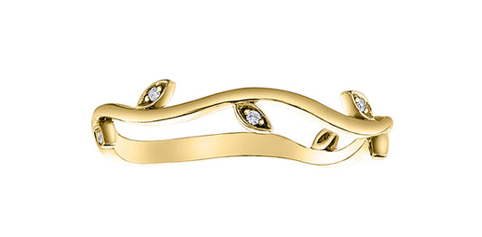 10K Diamond Floral Band .024ctw