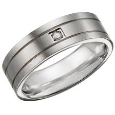 TR 14 Titanium Ring With Diamond